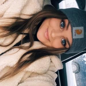 Meet your Posher, Isabelle